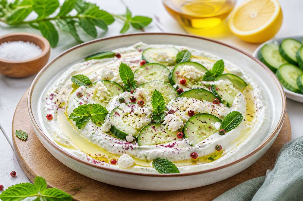 Dip concombre menthe rose : recette simple et fraîche