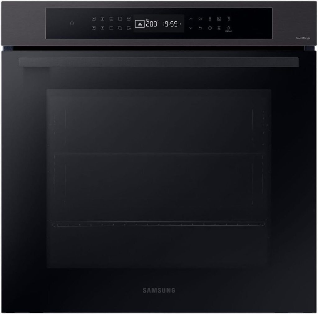 Test : four électrique Samsung NV7B4040VBB 76L, classe A+ noir